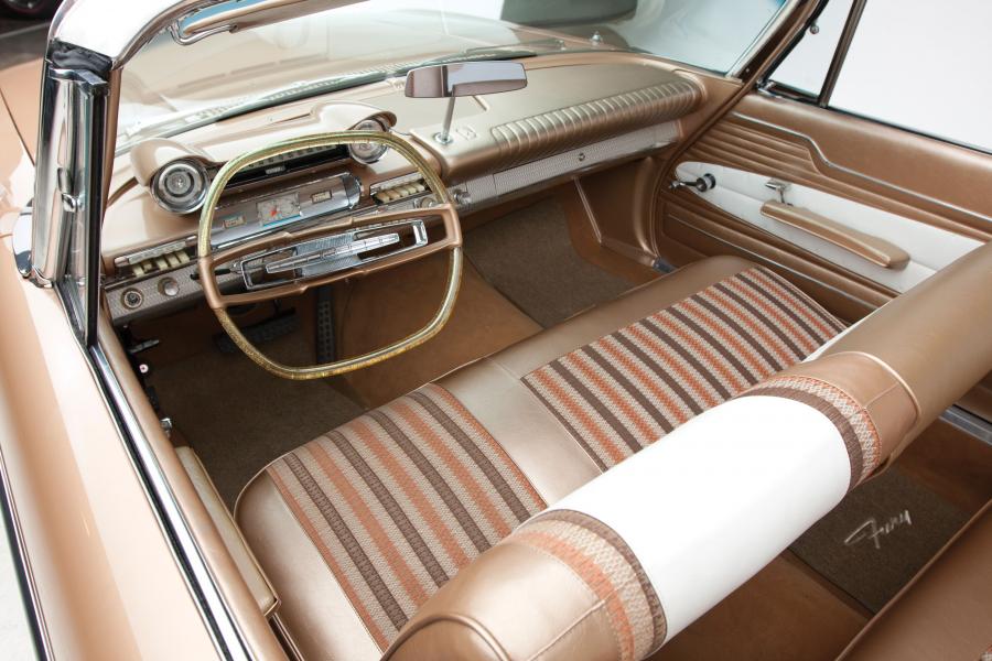  Plymouth Fury Convertible 1961 года  (фото 23 из 28)